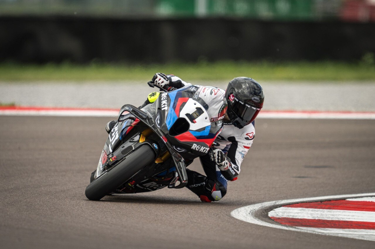 DueruoteTG #238 - Abbiamo guidato in pista la BMW che corre in SBK! 